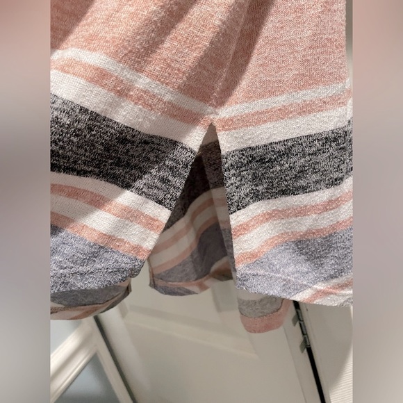 DB SUNDAY by DRESSBARN Lightweight Hoodie - Picture 6 of 6